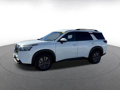 2025 Nissan Pathfinder SV 4WD