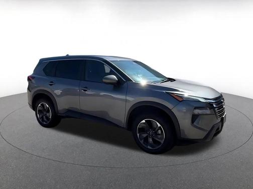 Gun Metallic 2025 Nissan Rogue SV
