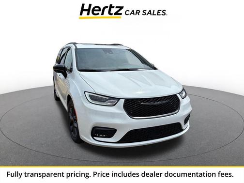 Bright White Clearcoat 2025 Chrysler Pacifica Limited