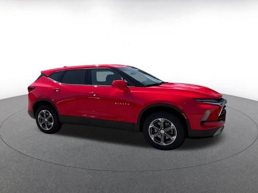 Habanero Orange 2026 Chevrolet Blazer 2LT