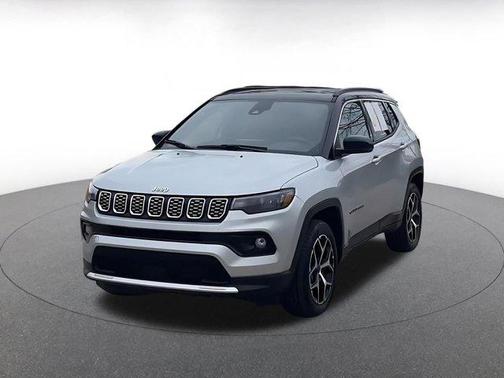 Silver Zynith Metallic Clearcoat 2025 Jeep Compass Limited