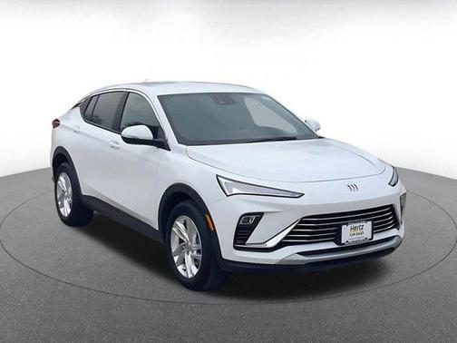 Summit White 2025 Buick Envista Preferred FWD