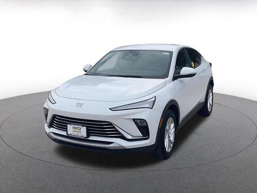 Summit White 2025 Buick Envista Preferred FWD