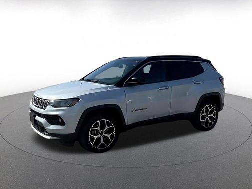 Silver Zynith Metallic Clearcoat 2025 Jeep Compass Limited