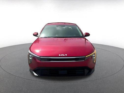 Currant Red 2025 Kia K4 LXS