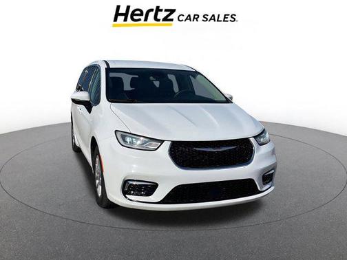 2025 Chrysler Pacifica L