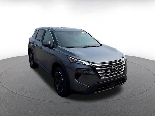 Gun Metallic 2025 Nissan Rogue SV