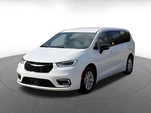 Bright White Clearcoat 2025 Chrysler Pacifica L