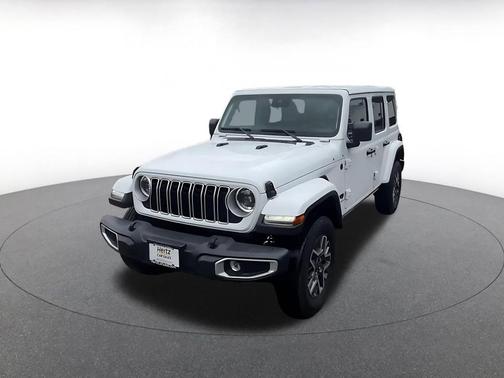 Bright White Clearcoat 2025 Jeep Wrangler 4-Door Sahara 4x4