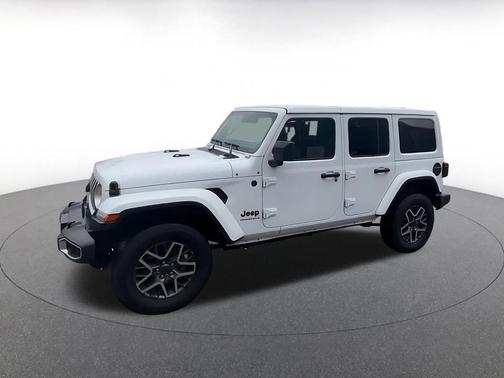 Bright White Clearcoat 2025 Jeep Wrangler 4-Door Sahara 4x4