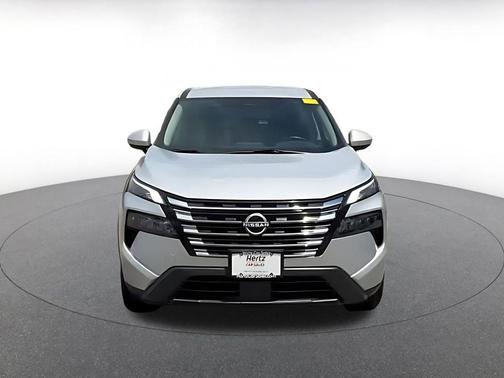 Brilliant Silver Metallic 2025 Nissan Rogue SV