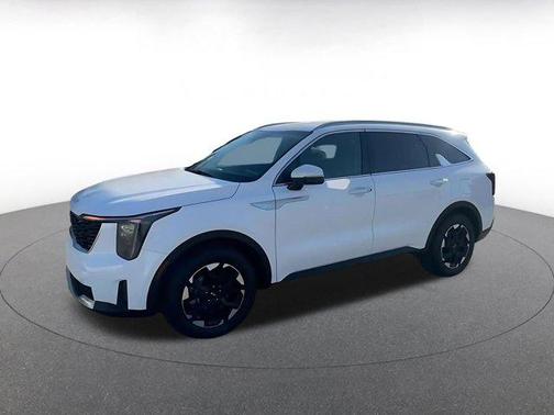 Glacial White Pearl 2024 Kia Sorento S