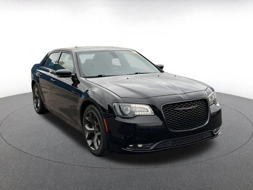 2022 Chrysler 300 S