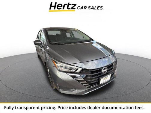 Gun Metallic 2025 Nissan Versa 1.6 SV