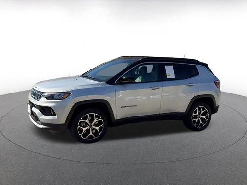 Silver Zynith Metallic Clearcoat 2025 Jeep Compass Limited