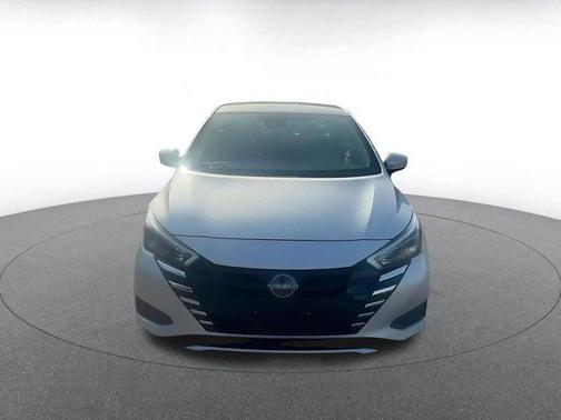 Brilliant Silver Metallic 2025 Nissan Versa 1.6 SV