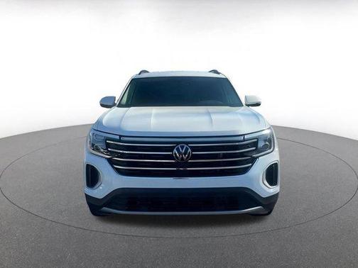 2025 Volkswagen Atlas 2.0T SE w/Technology 4MOTION