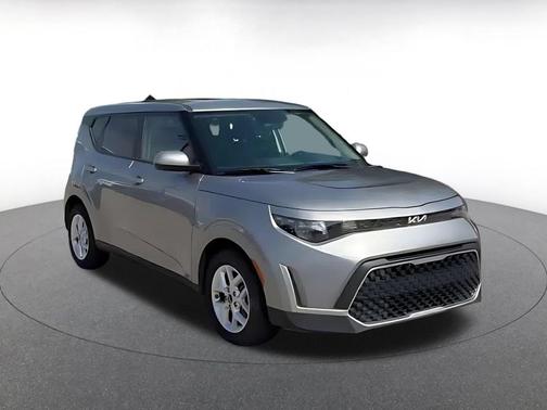 Steel Gray 2025 Kia Soul LX