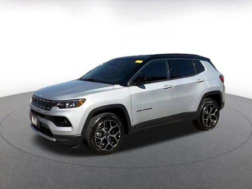 Silver Zynith Metallic Clearcoat 2025 Jeep Compass Limited