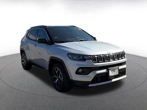Silver Zynith Metallic Clearcoat 2025 Jeep Compass Limited