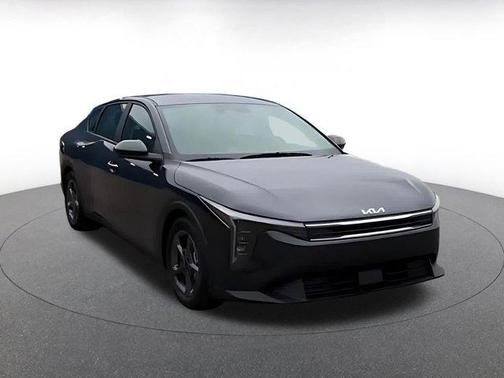 Interstellar Gray 2025 Kia K4 LXS