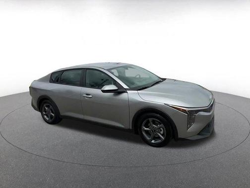 Steel Gray 2025 Kia K4 LXS