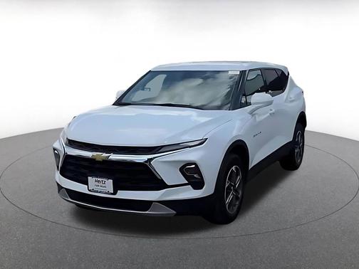Summit White 2025 Chevrolet Blazer 2LT