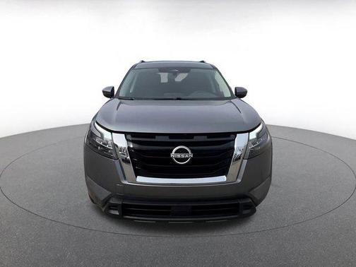 2025 Nissan Pathfinder SV FWD