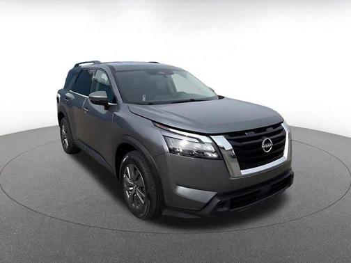 2025 Nissan Pathfinder SV FWD