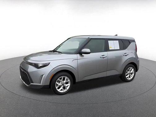 Steel Gray 2025 Kia Soul LX