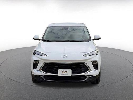 Summit White 2025 Buick Encore GX Preferred