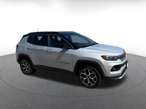 Silver Zynith Metallic Clearcoat 2025 Jeep Compass Limited