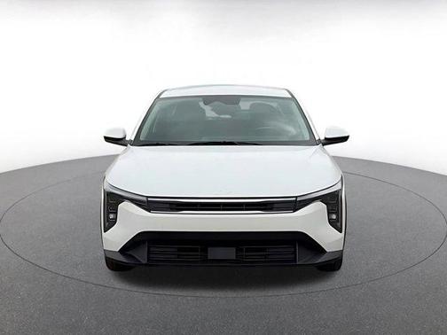 Snow White Pearl 2025 Kia K4 LXS