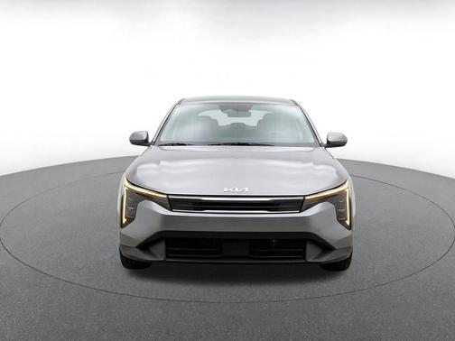 Steel Gray 2025 Kia K4 LXS