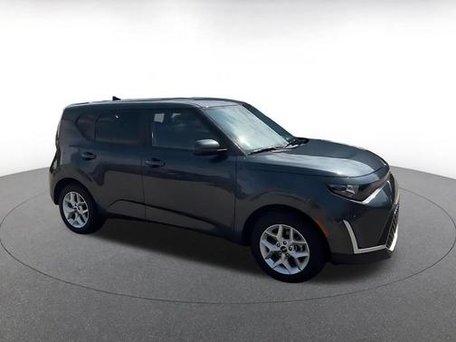 Gravity Gray 2025 Kia Soul LX