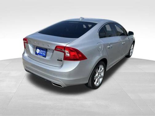 2016 Volvo S60 T5 Drive-E Premier