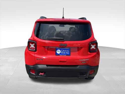 2020 Jeep Renegade Trailhawk