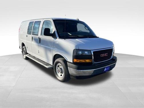 2022 GMC Savana 2500 Work Van