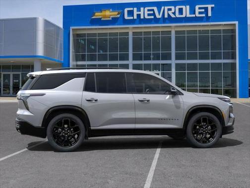2025 Chevrolet Traverse RS