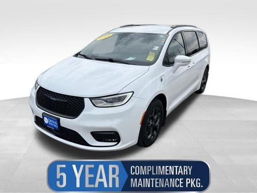 2021 Chrysler Pacifica Hybrid Touring L