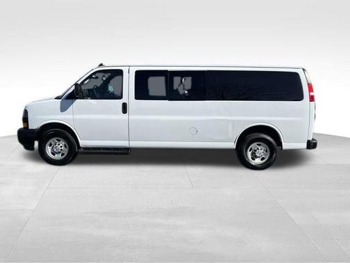 2022 Chevrolet Express 3500 RWD 3500 Extended Wheelbase LS