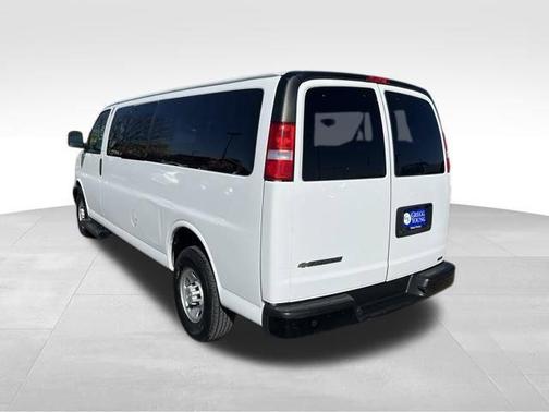 2022 Chevrolet Express 3500 RWD 3500 Extended Wheelbase LS