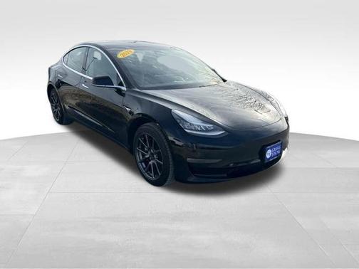 2019 Tesla Model 3 Mid Range
