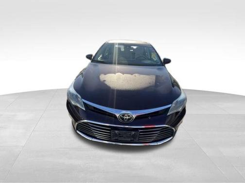 2018 Toyota Avalon XLE
