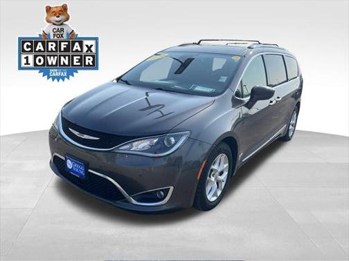 2020 Chrysler Pacifica Touring-L Plus