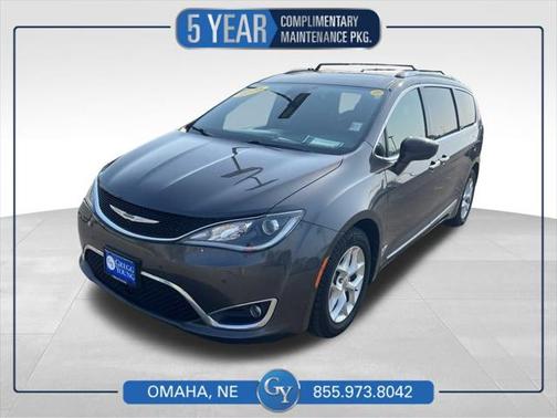 2020 Chrysler Pacifica Touring-L Plus