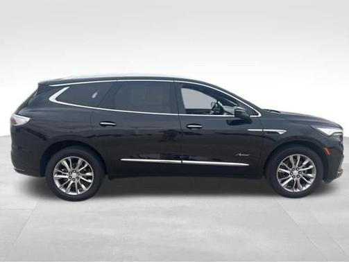 2022 Buick Enclave AWD Avenir