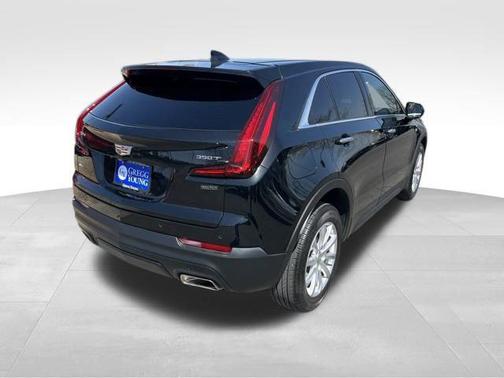 2022 Cadillac XT4 Luxury