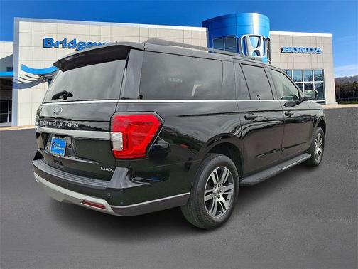 2022 Ford Expedition Max XLT