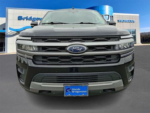 2022 Ford Expedition Max XLT